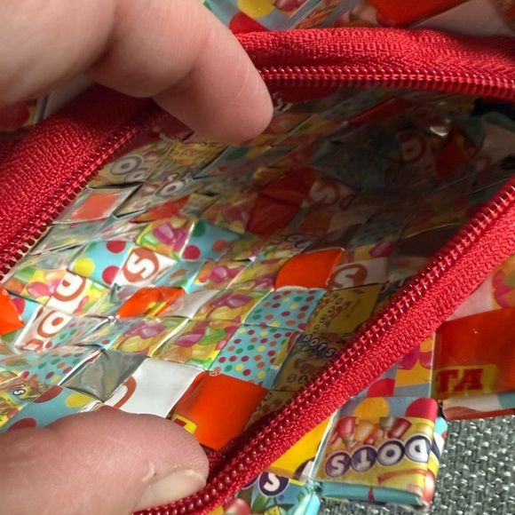 Candy Wrapper - Woven Clutch / Purse - Multicolor RECYCLED Paper Handmade - Picture 5 of 8